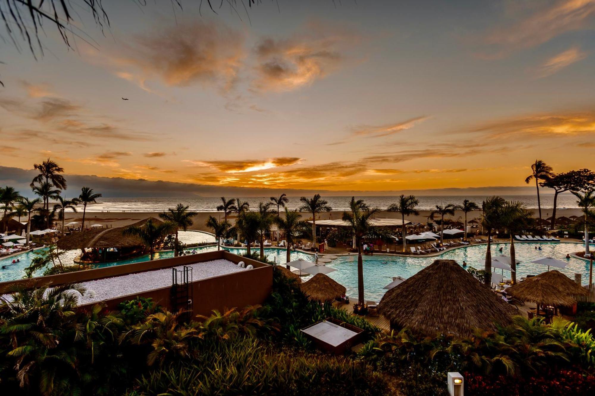 Grand Luxxe Two Bedroom Suite - Nuevo Vallarta Buitenkant foto